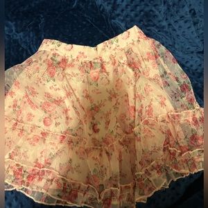 Flowery Frilly skirt